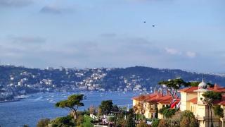 Türk Yıldızları ve SOLOTÜRK'ten Boğaz'da muhteşem gösteri