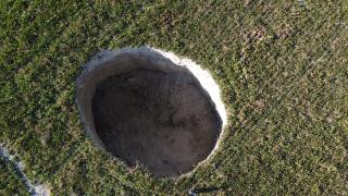 Konya'da 27 metre çapında obruk oluştu