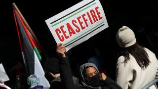 New York ve Paris'te Filistin'e destek gösterileri