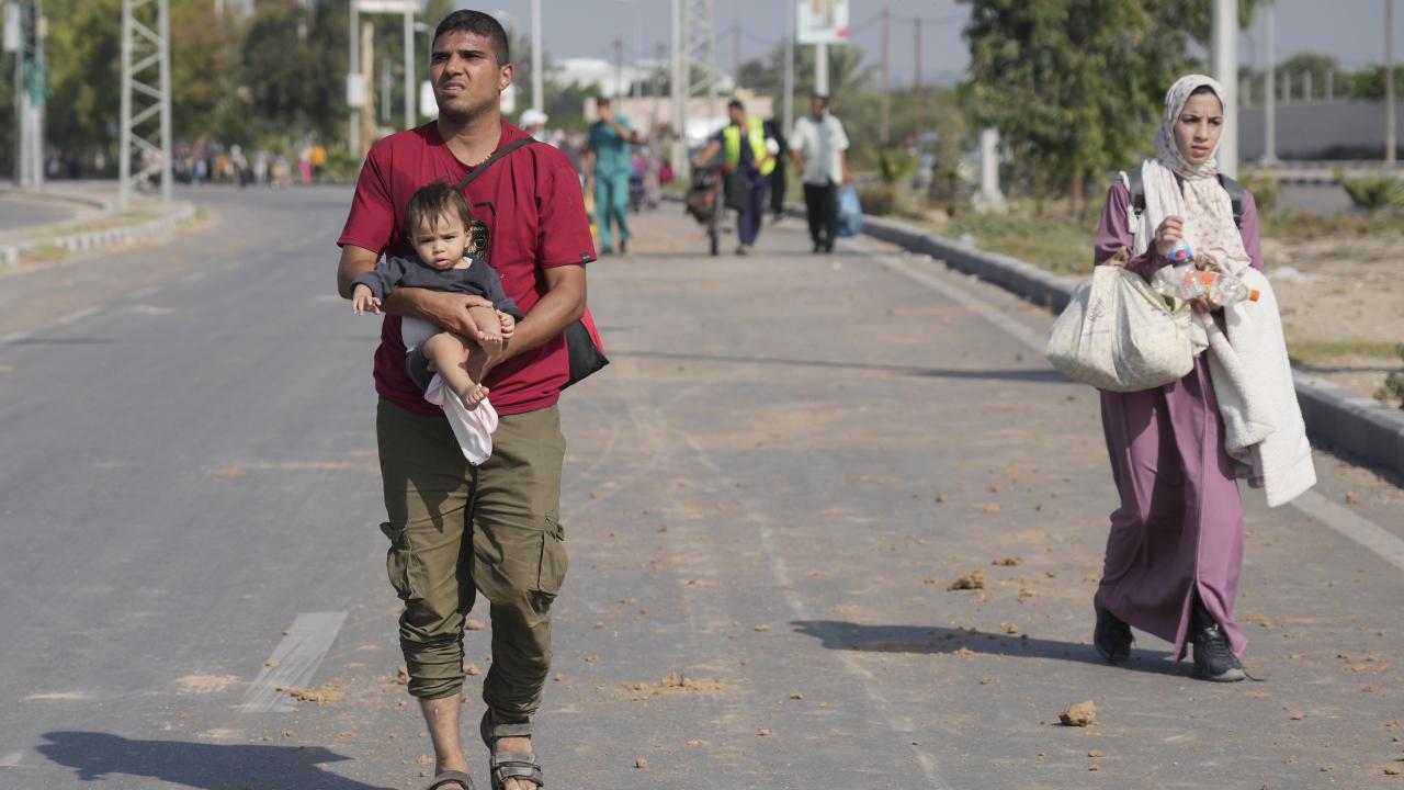 İsrail ordusu güney yolundaki konvoyları da vurmuştu
