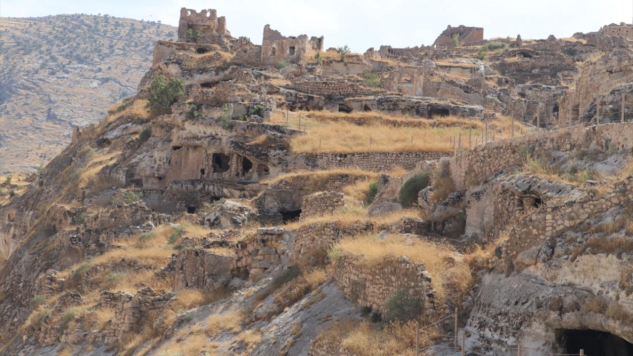 "Hasankeyf, Türk-İslam medeniyetinin en önemli merkezlerinden biri"