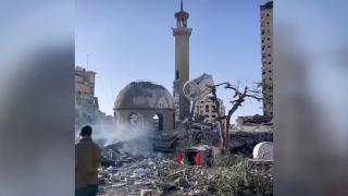 İsrail ordusu, Al Kateeba camisini vurdu