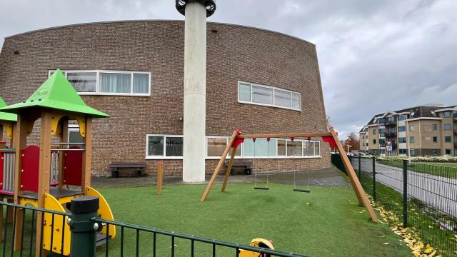 Hollanda'da T�rk camisine sald�r�