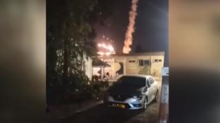 İsrail'in hava savunma sisteminin roketlerinden biri İsrail tarafına düştü
