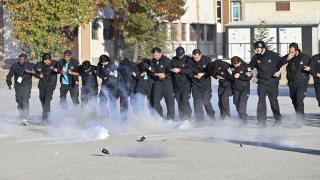 Türkiye, Türk ve yabancı gazetecilere olağanüstü şartlarda görev yapmayı öğretiyor