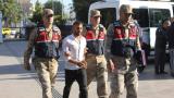 Kilis'te çeşitli suçlardan aranan hükümlü yakalandı