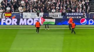 İsrail'e yeşil sahada tepki