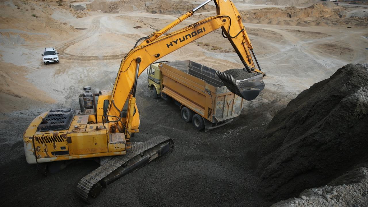 Deprem bölgesine inşa edilen konutlar, Bitlis'teki bims üretimini 2,5 kat artırdı