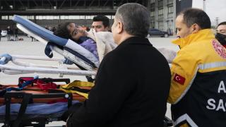 Gazzeli yaralı çocuklar Türkiye'de