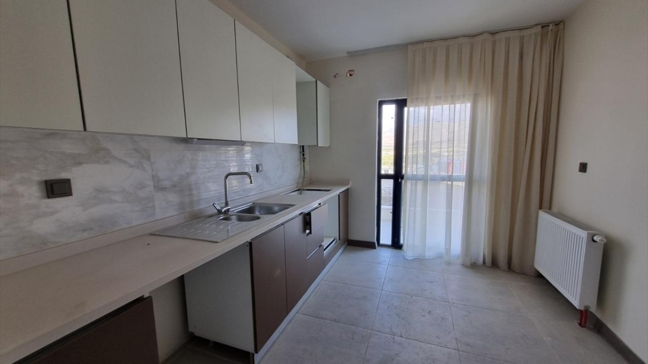 "Depremzedelere tüm imkanları sağlıyoruz"