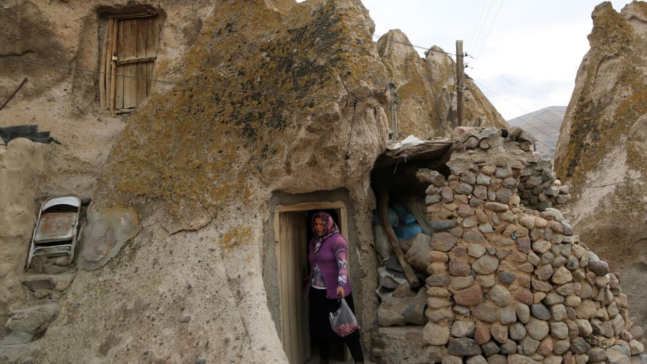 Köyün yeni halini kabullenmeyenler var