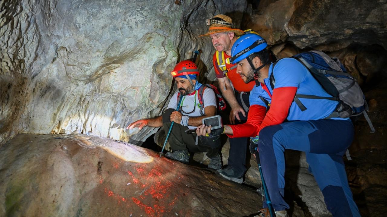 "Mağaranın en ilginç özelliği içindeki su"