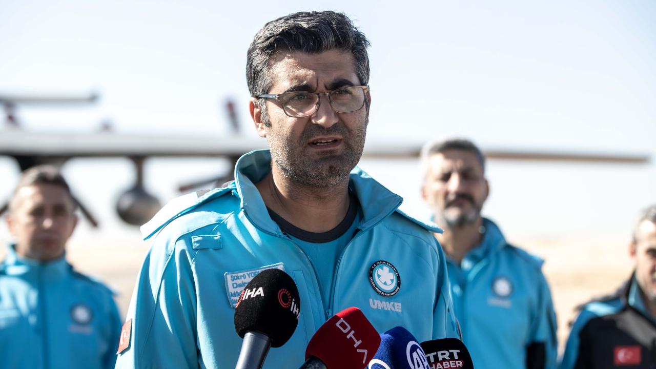 Gazzeli hastalar Türkiye`ye getirilmek için hazır