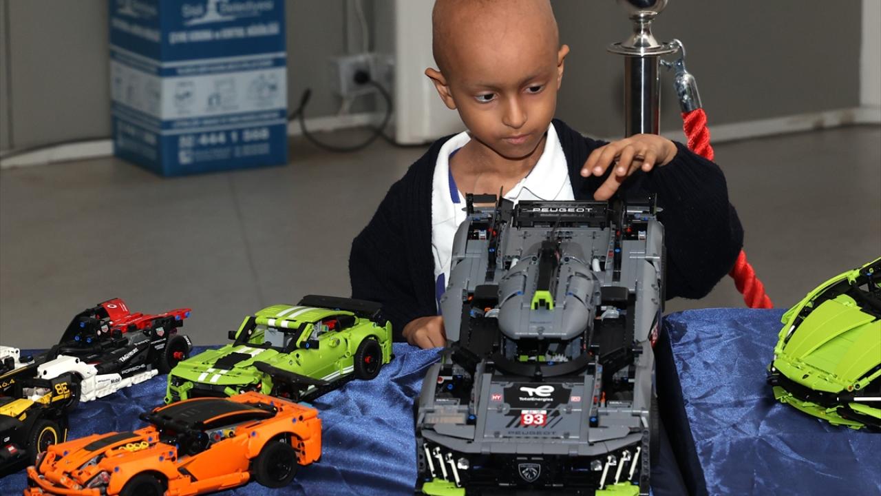 Kuzey`in "gözdeleri" kısa sürede yaptığı çok parçalı "vinç" ve "Titanic"