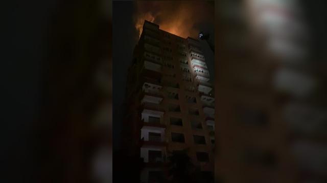 Binan�n �at�s�na d��en y�ld�r�m yang�na sebep oldu