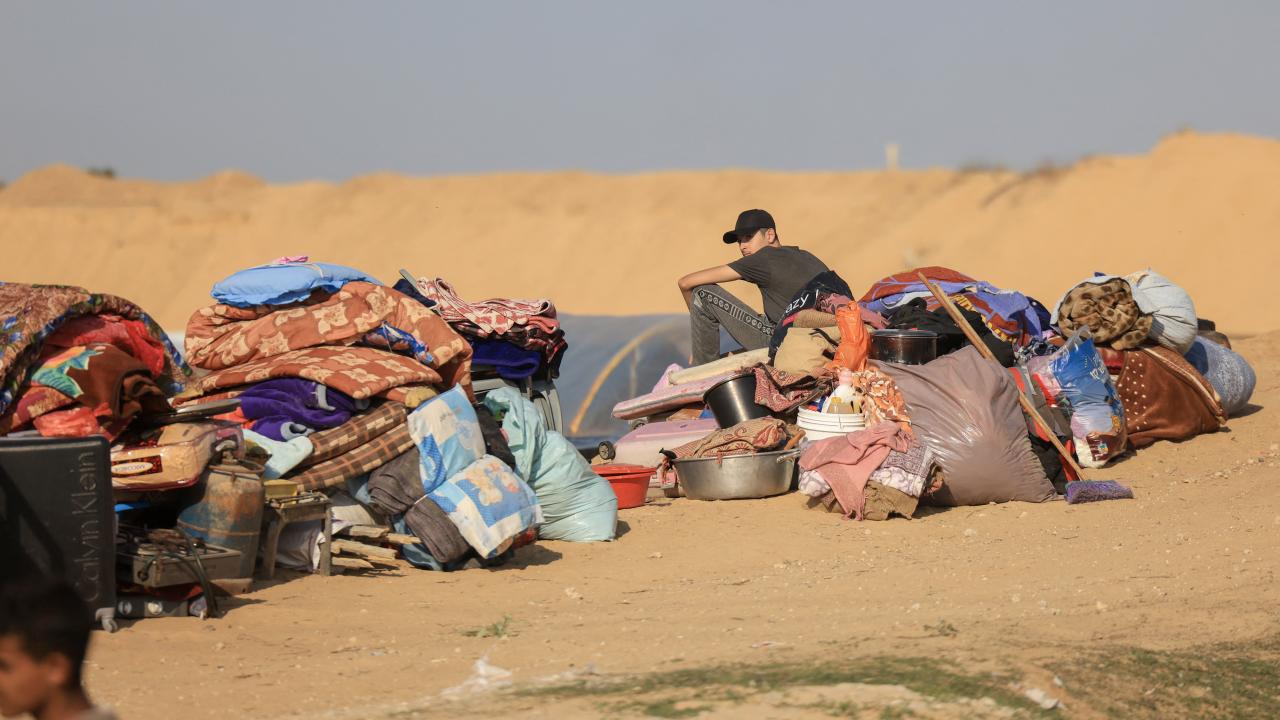 "SELAHADDİN CADDESİ YASAK, BAŞKA ROTADA İLERLEYİN"