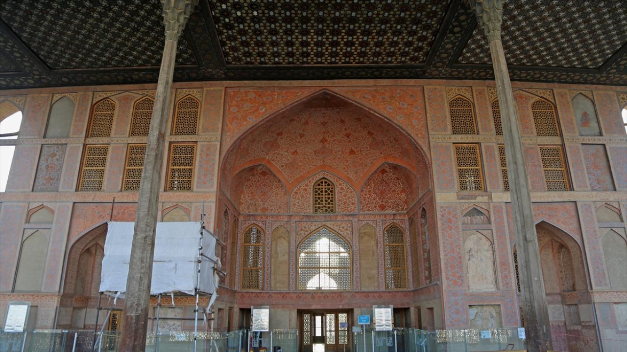 Safevi hükümdarlarının resmi ikametgâhı