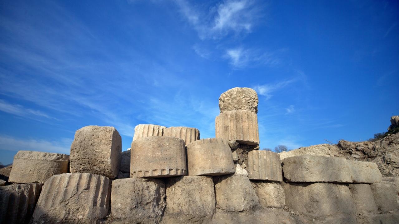 "Kubaba`ya ait tapınak kalıntısına ilk defa rastlandı"