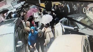 İETT otobüsünde biber gazı sıktı