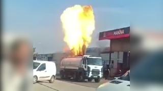 Batman'da akaryakıt tankeri böyle patladı