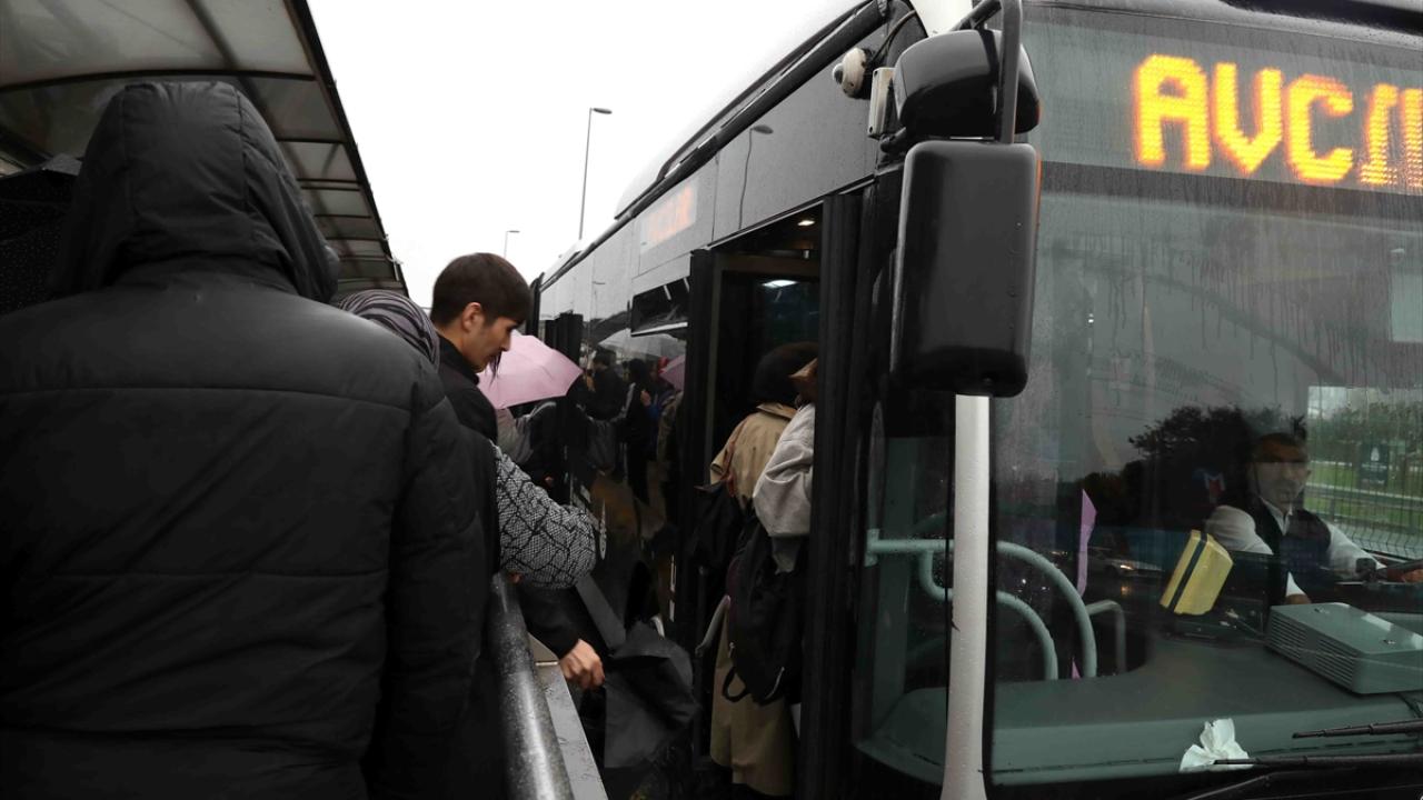 Günün 24 saati sefer düzenleniyor