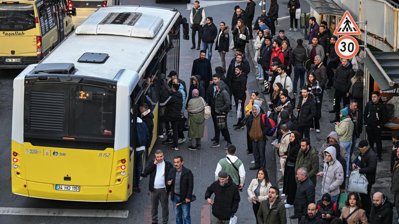 "Sabah oluşan izdihamdan dolayı genellikle derse geç kalıyorum"