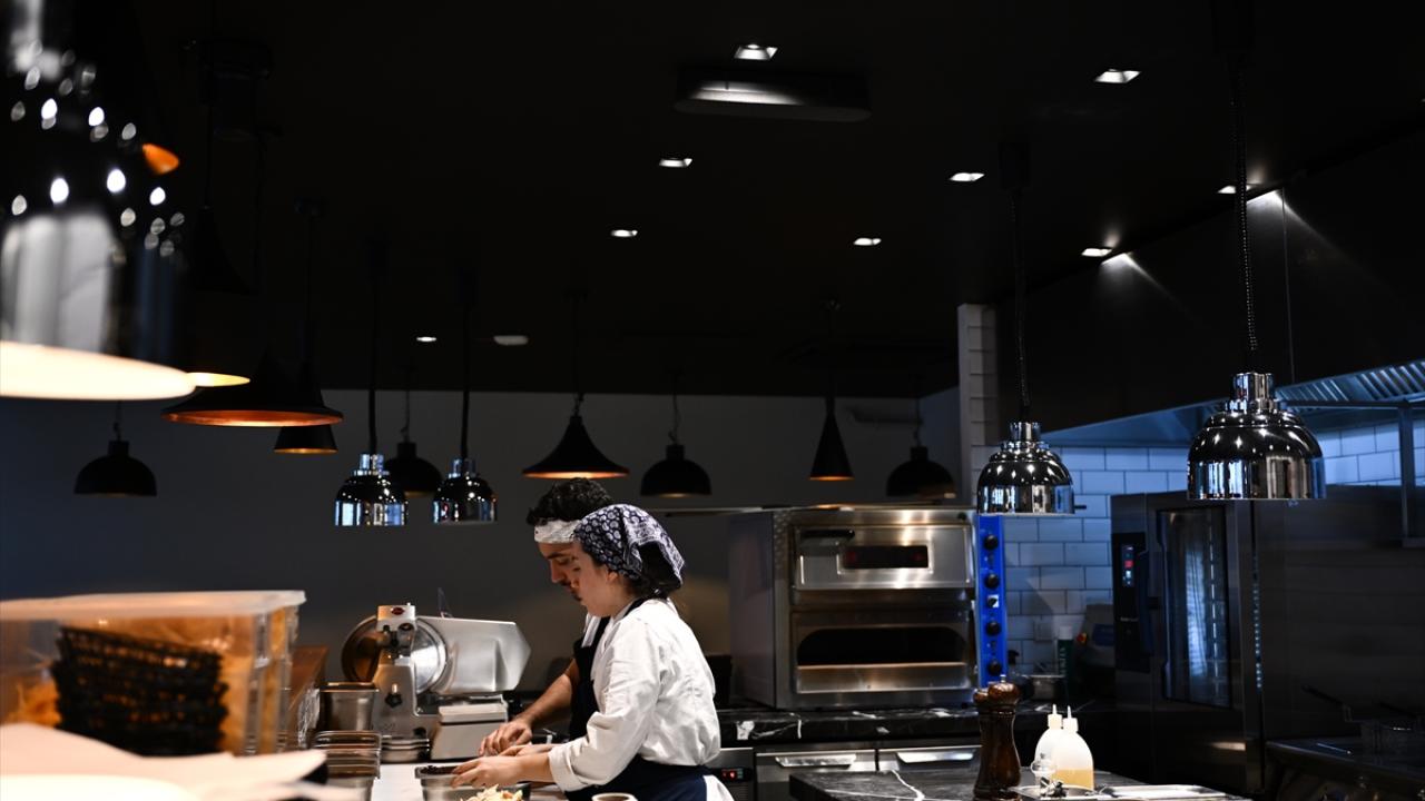 "Okulumuzdaki öğrenciler bu mekanlarda çalışmak için birbiriyle yarışıyor"