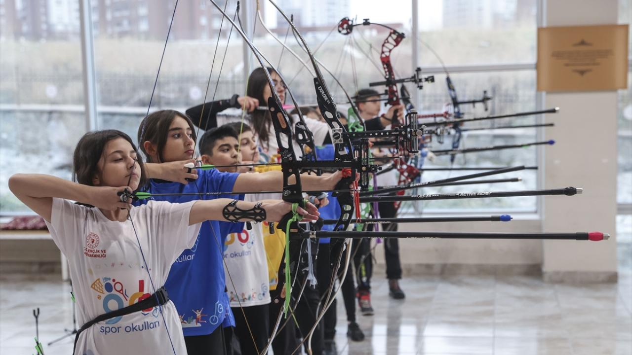 Kamu kurumlarıyla eğitimler yapılacak