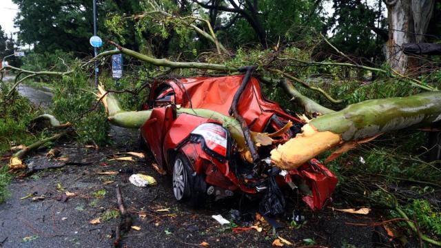 Arjantin'de �iddetli f�rt�nada �lenlerin say�s� 14'e y�kseldi