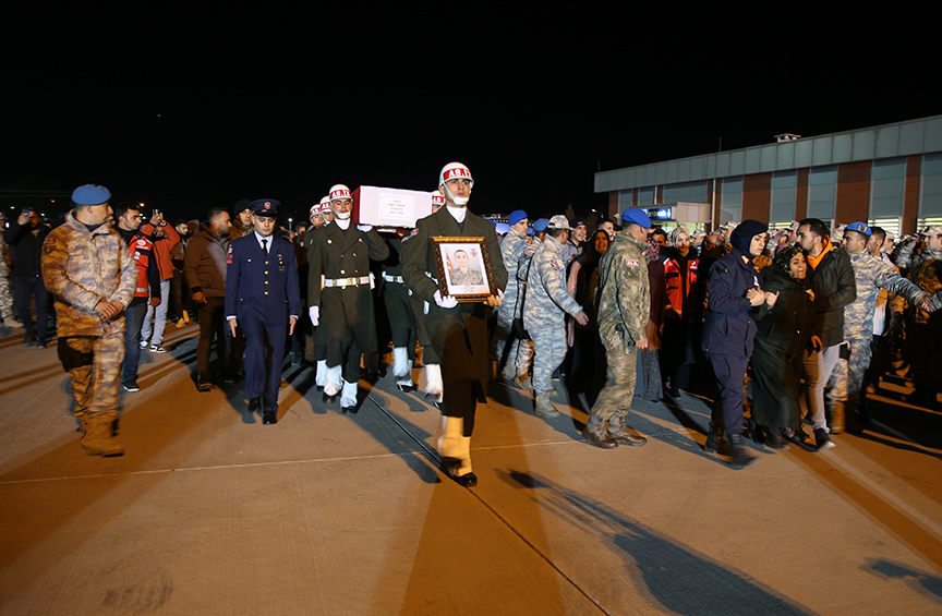 Şehit Piyade Sözleşmeli Er Emre Taşkın`ın cenazesi Malatya`da