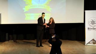 "Bilim Sen Ol; İlham Verenler Zirvesi"nde TRT Haber ödüle layık görüldü