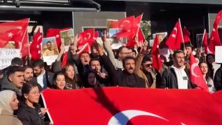 İstanbul'da öğrenciler şehitler için yürüdü