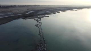 Arin Gölü çekildi, liman kalıntıları ortaya çıktı