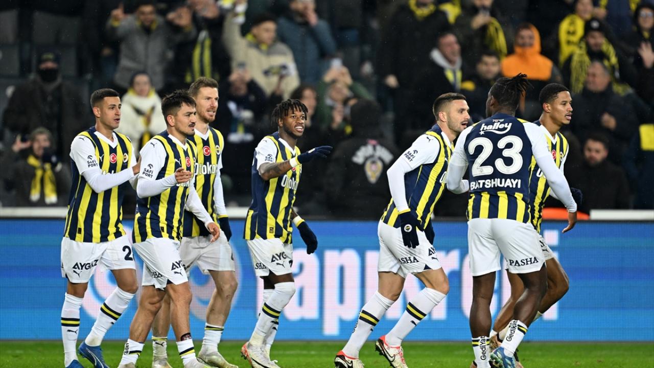 Kadıköy’de Fenerbahçe’den gol yağmuru