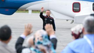 Astronotlar uzay aracına hareket etti