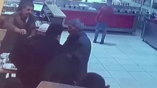 Garsonun müdahalesi hayat kurtardı