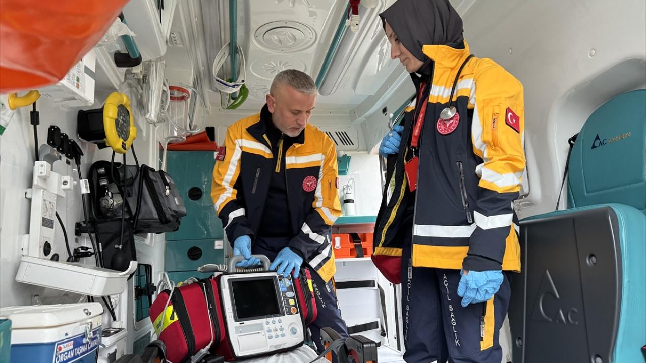 "Ambulansa yol vermek hayata yol vermektir"