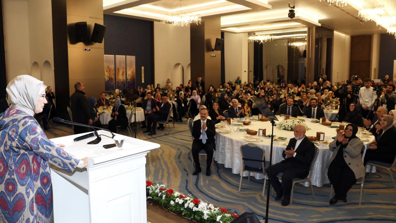 Siirt`in zenginlikleri Türkiye ve dünyada iftiharla tanıtılıyor