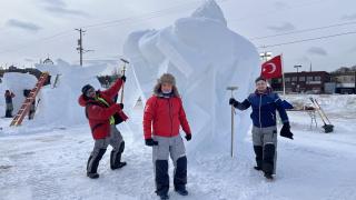 Kardan heykel takımı ABD'den ikincilikle döndü