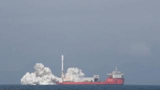 Çin yapay zekanın kontrol ettiği ilk ticari hiper uydusunu fırlattı