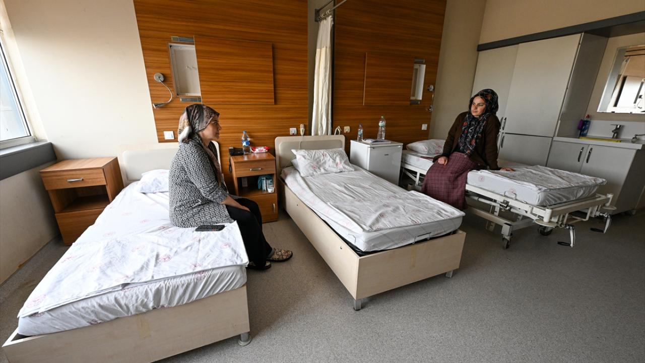 "Otel sayesinde güzel arkadaşlıklar kurduk"