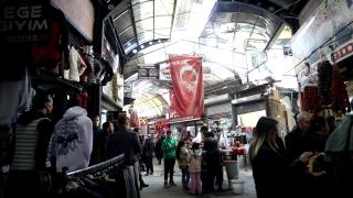 Antakya'nın Uzun Çarşısı esnafın çabasıyla ayağa kalkıyor