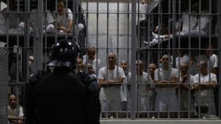 El Salvador'un mega hapishanesi: CECOT