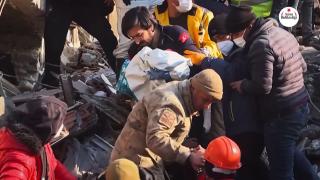 Deprem sonrası sarılan yaralar "Umut Sokağı" belgeselinde anlatıldı