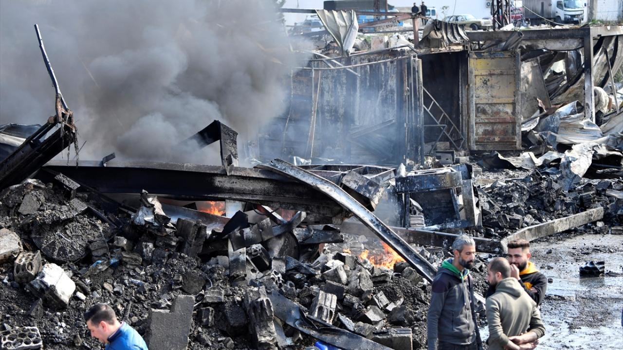  "(İsrail`in silah deposu iddiası) Tümü iftira, içeride nelerin yandığını görüyorsunuz"