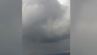 Hatay'da hortum cep telefonuyla görüntülendi