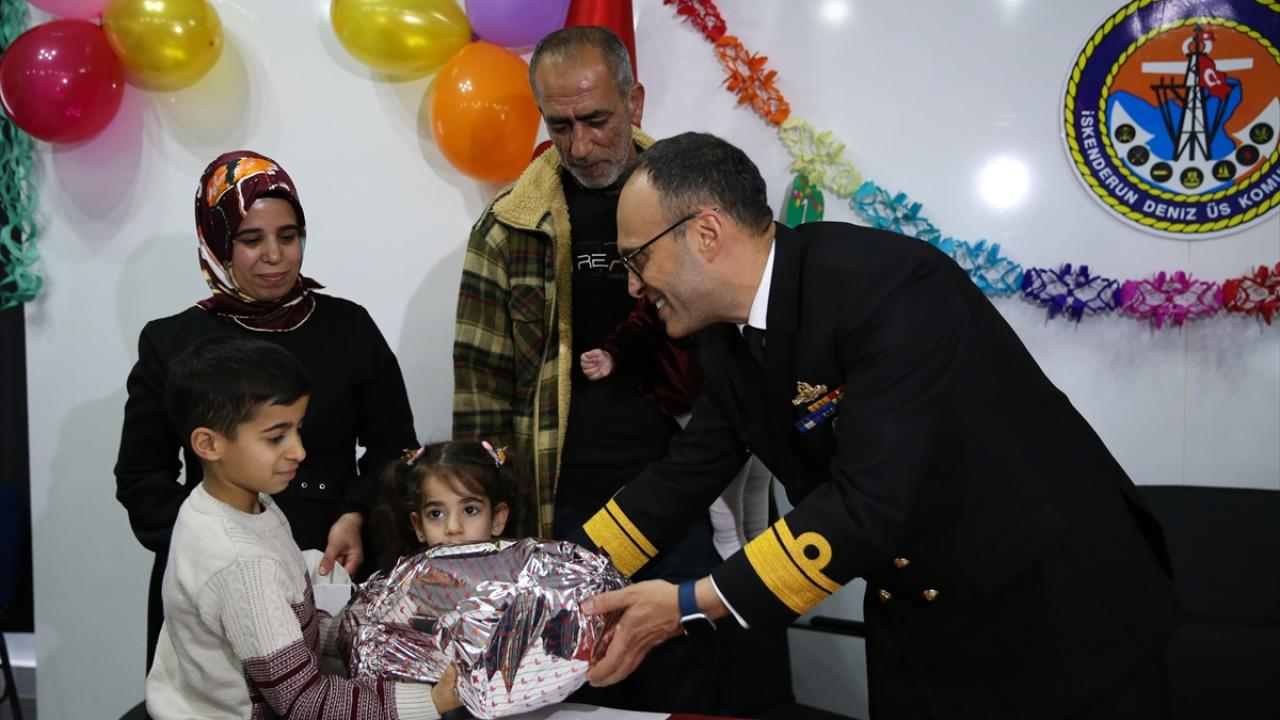 "Hayatları boyunca mutlu bir yaşam diliyoruz"