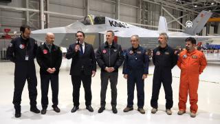 Savunma Sanayii Başkanı Görgün, KAAN'ın uçuş ekibiyle bir araya geldi