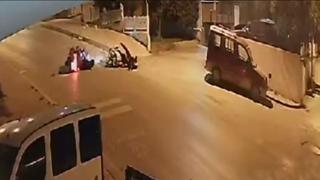 Kuşadası'nda motosikletler kafa kafaya çarpıştı