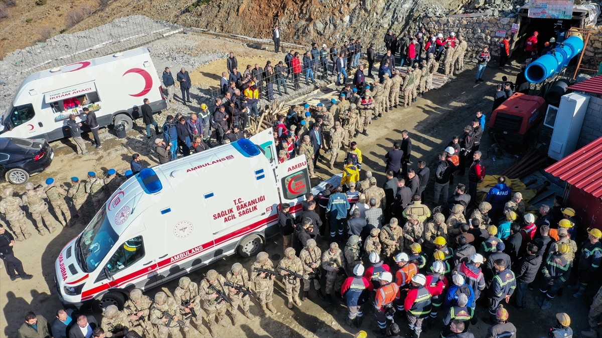 Enerji ve Tabii Kaynaklar Bakanlığı: Göçükteki tüm işçiler kurtarıldı